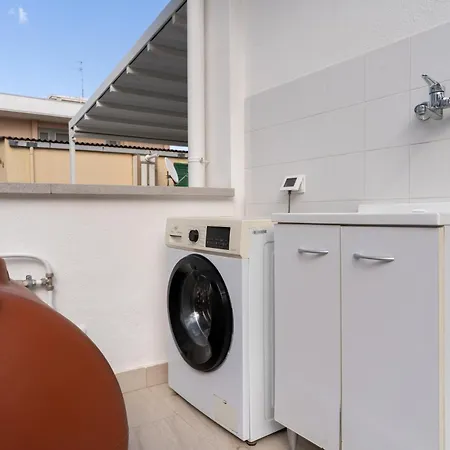Aphrodite Prestige Penthouse - Sea & Jacuzzi * Soverato Marina